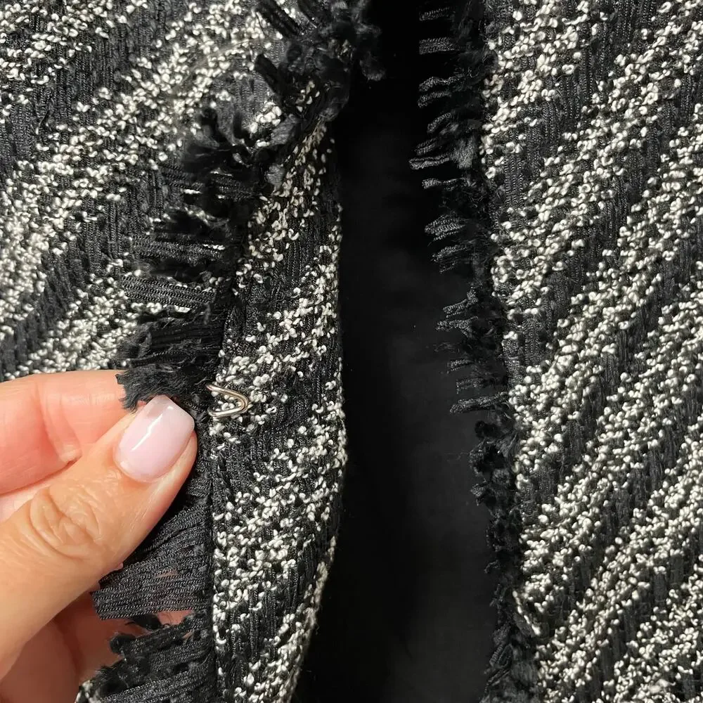 Ann Taylor Black White Striped Tweed Fringe Jacket Womens Size 8P Petite
